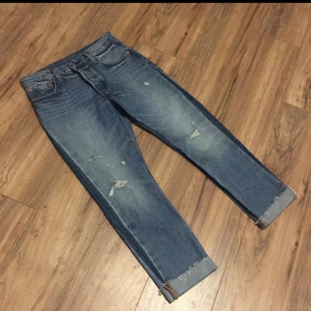 Levi high waisted jeans